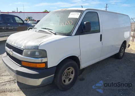 2005 Chevrolet Express z USA, uszkodzony, nr VIN 1GCFG15X951192053